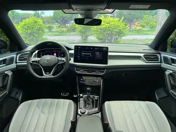 Volkswagen Tayron 2023, фото 10