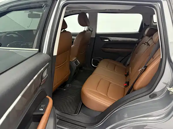 Geely Emgrand X6 2021, фото 14