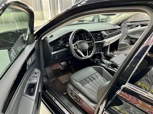 Volkswagen Passat 2024, фото 10