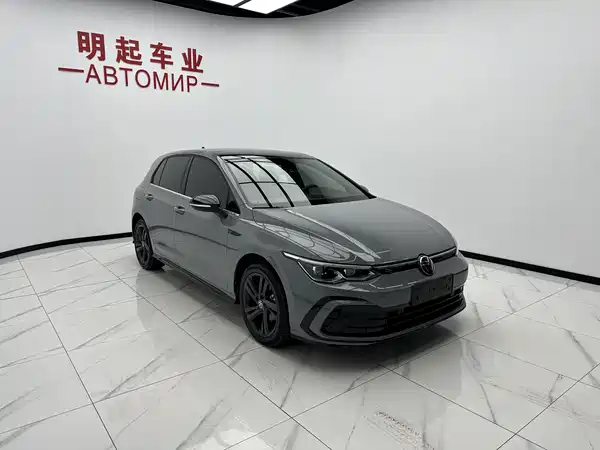 Volkswagen Golf 2023, фото 3
