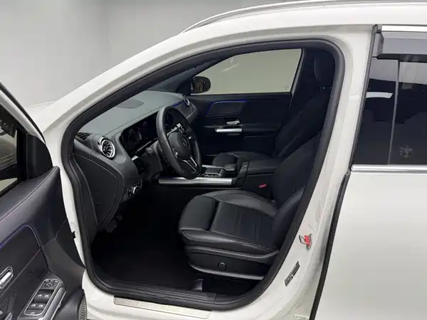 Mercedes-Benz GLA 2022, фото 11