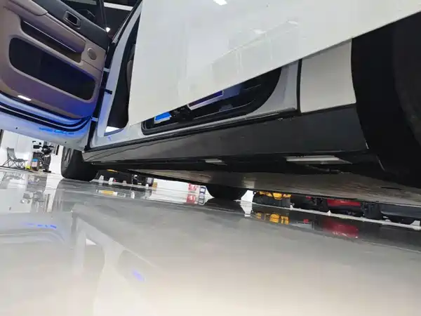 Li Auto MEGA 2025, фото 22