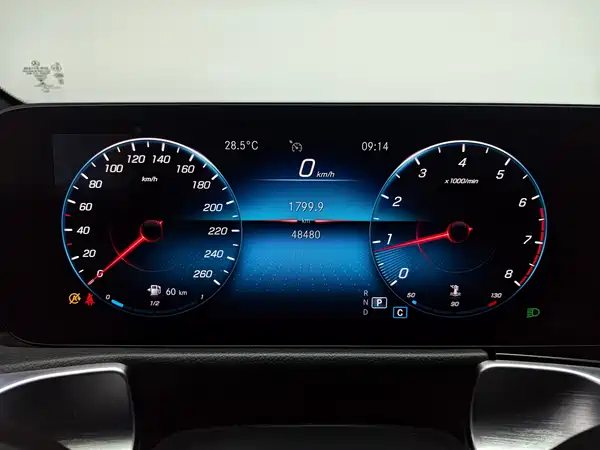 Mercedes-Benz GLB 2022, фото 18