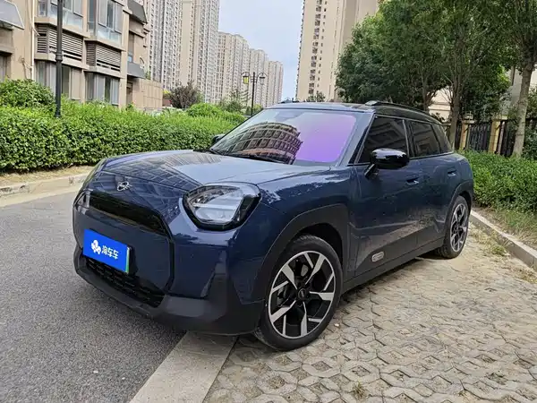 MINI Aceman 2024