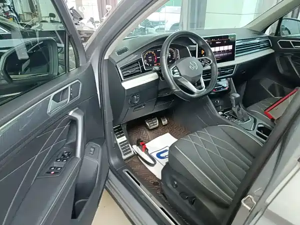 Volkswagen Tiguan L 2022, фото 15