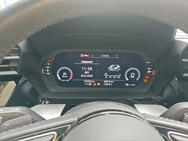 Audi A3 2021, фото 11