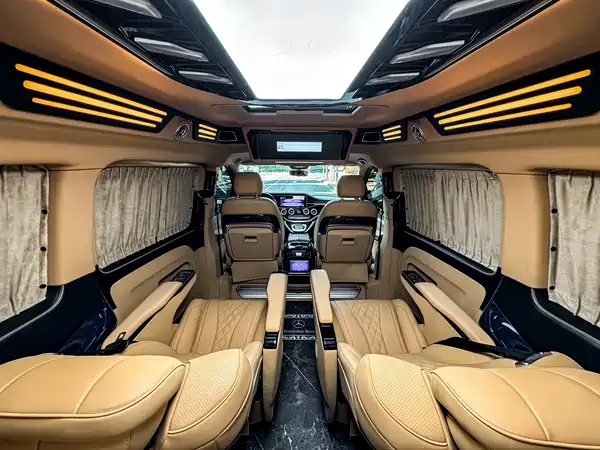 Mercedes-Benz Vito 2023, фото 14