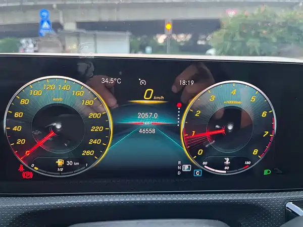 Mercedes-Benz A-Class 2021, фото 35