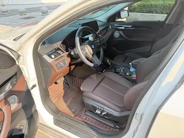BMW X2 2023, фото 7