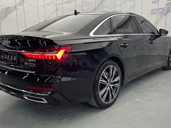 Audi A6L 2022, фото 6