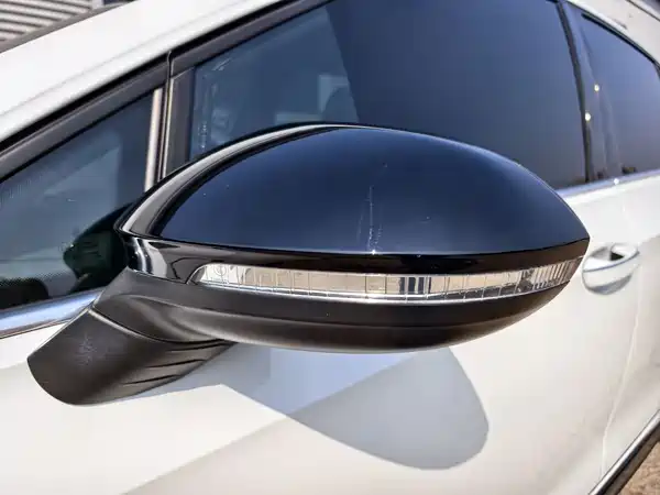 Volkswagen Golf 2023, фото 6