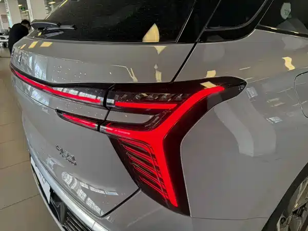 Hongqi HS3 2023, фото 16