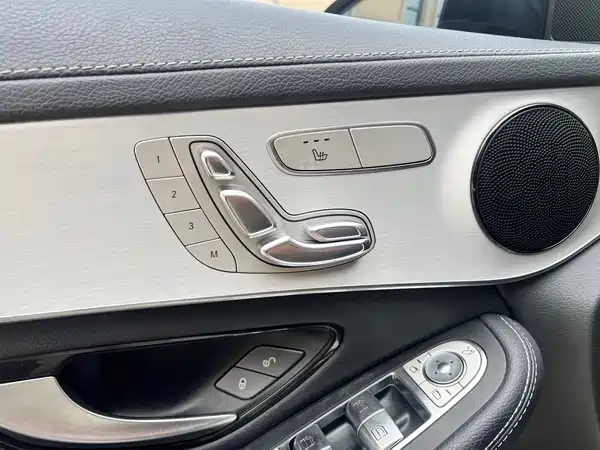 Mercedes-Benz GLC Coupe 2022, фото 13