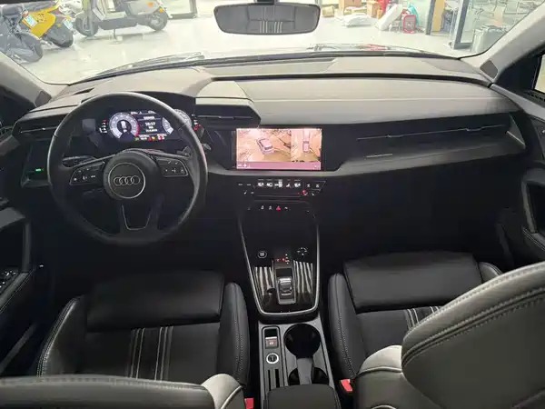 Audi A3 2023, фото 9