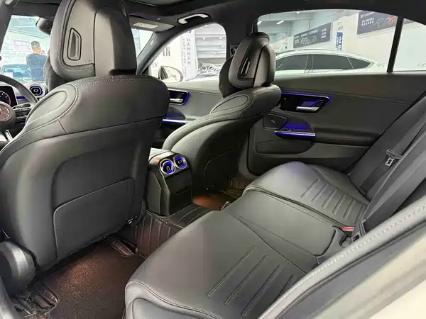 Mercedes-Benz C-Class 2023, фото 12