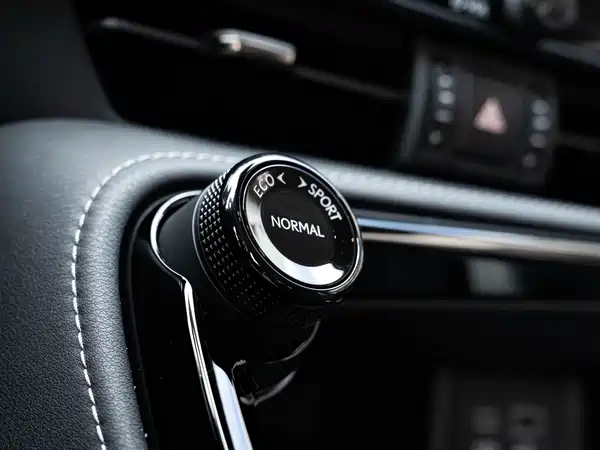 Lexus NX 2022, фото 19