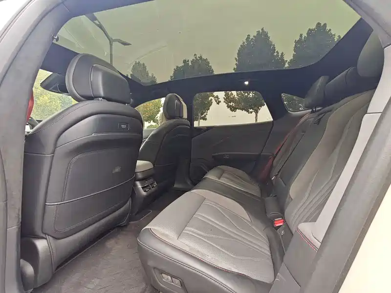 Zeekr 007GT 2025 — автомобиль из Китая в наличии