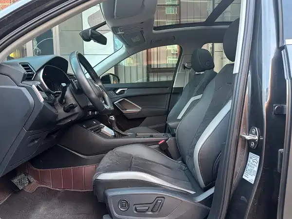 Audi Q3 2023, фото 17
