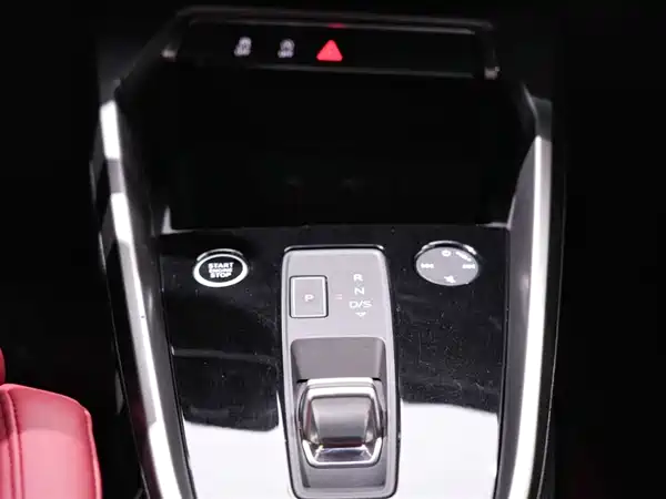 Audi A3 2022, фото 13