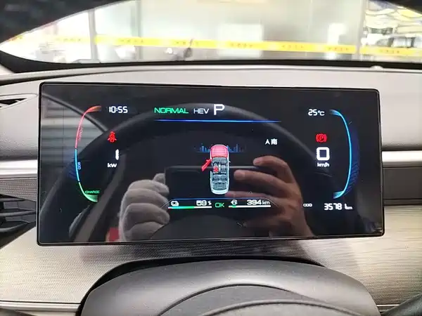 BYD Seal 05 DM-i 2025, фото 8