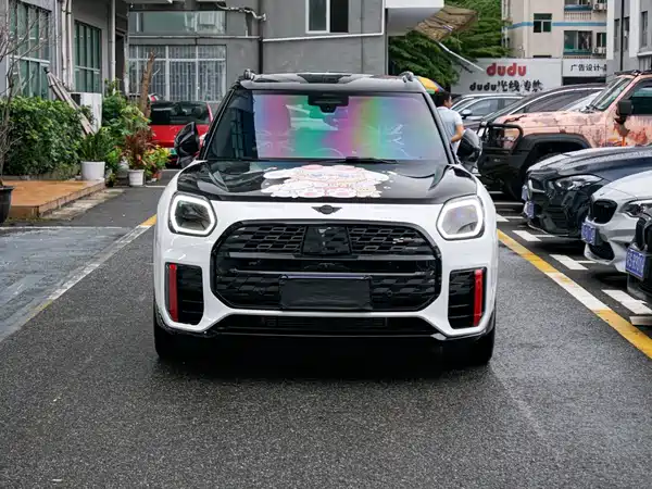 MINI JCW COUNTRYMAN 2024, фото 2