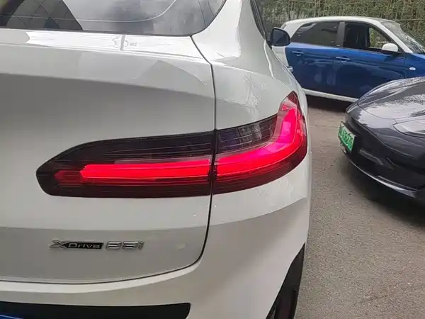 BMW X4 2022, фото 7