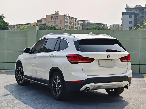 BMW X1 2022, фото 9