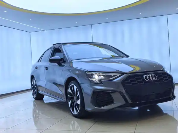 Audi A3 2023, фото 3