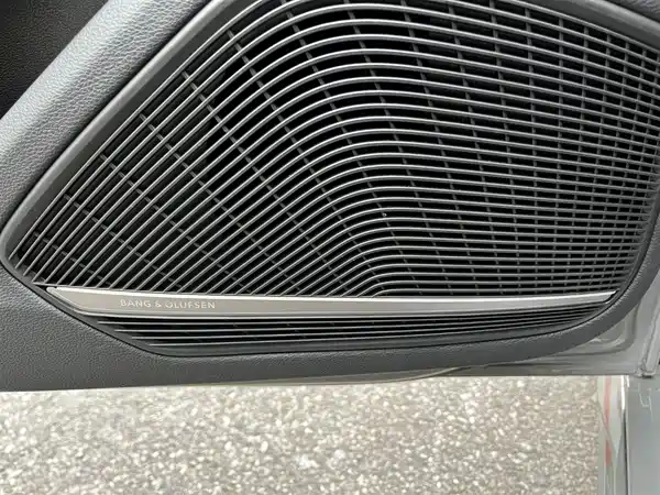 Audi S4 2023, фото 16