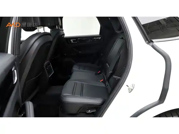 Porsche Cayenne PHEV 2023, фото 7