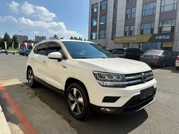 Volkswagen Tharu 2022, фото 3