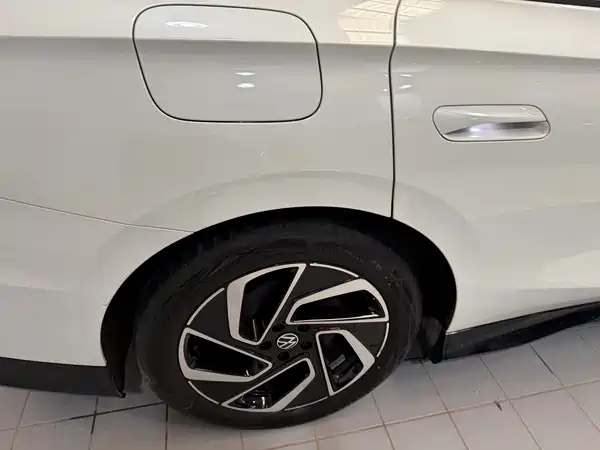 Volkswagen ID.7 2024, фото 9