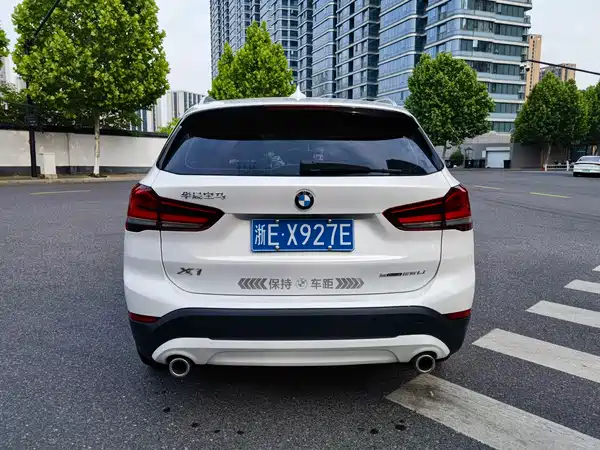 BMW X1 2022, фото 3