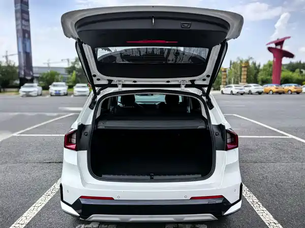 BMW X1 2023, фото 8