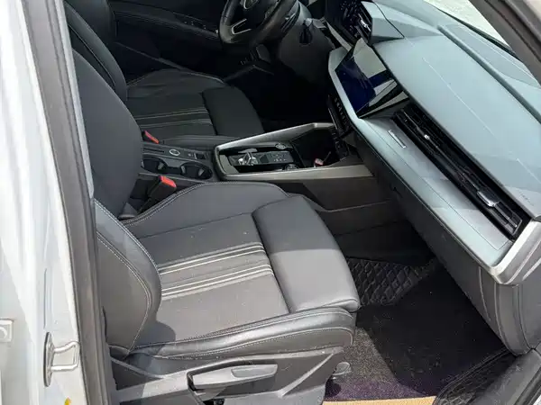 Audi A3 2022, фото 11