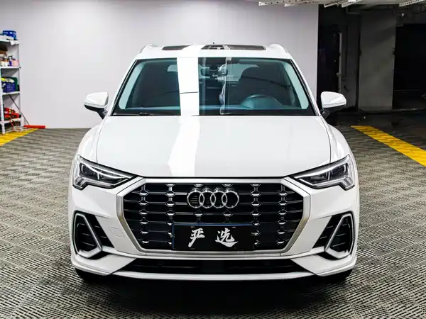 Audi Q3 2022, фото 2