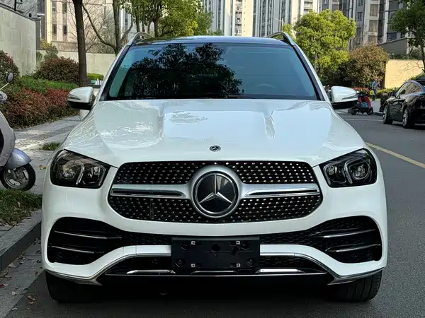 Mercedes-Benz GLE 2022, фото 2