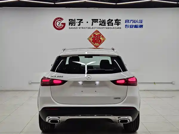 Mercedes-Benz GLA 2025, фото 5
