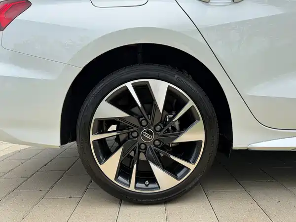 Audi A3 2022, фото 20