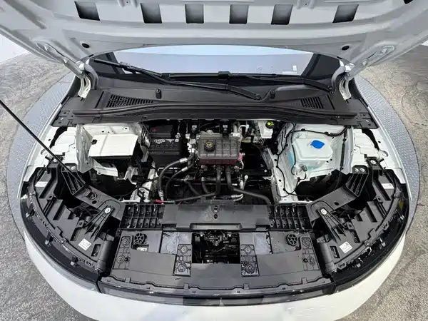 Leapmotor B01 2025, фото 6