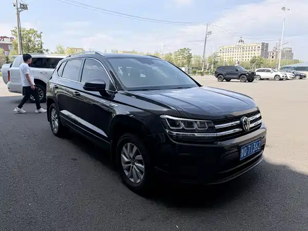 Volkswagen Tharu 2022, фото 3