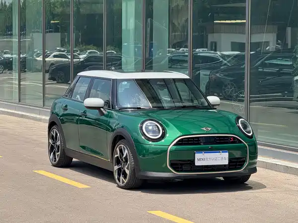 MINI 2025, фото 18