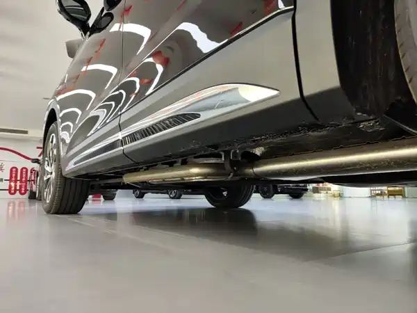 Hongqi HS7 PHEV 2025, фото 22