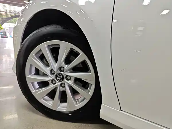 Toyota Camry 2023, фото 13