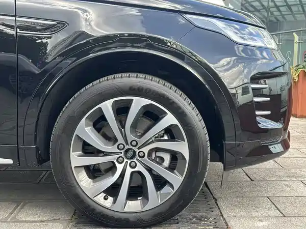 Land Rover Discovery Sport 2024, фото 18