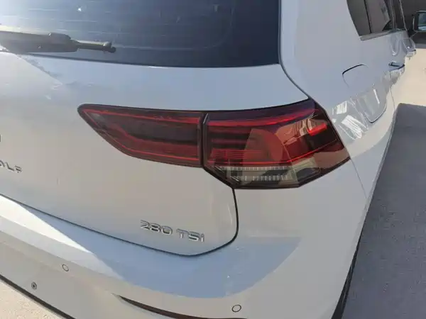 Volkswagen Golf 2023, фото 7