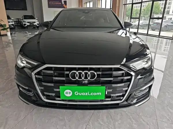 Audi A6L 2024, фото 2