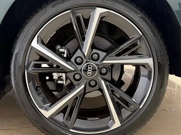 Audi A3 2023, фото 28