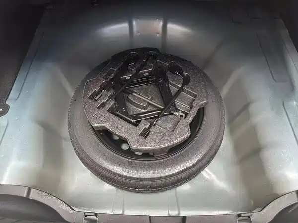 Hyundai Elantra 2022, фото 19