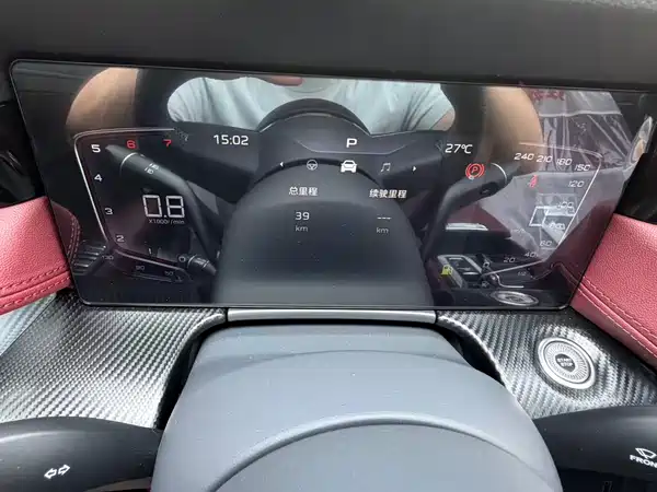 Hongqi H5 2025, фото 15